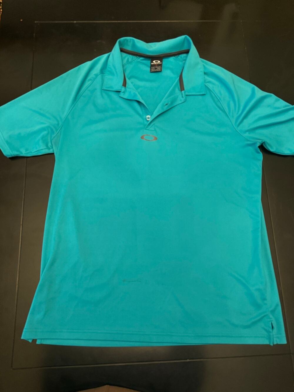 Oakley Men’s Golf Polo Shirt Large Turquoise Aqua Performance Short Sleeve